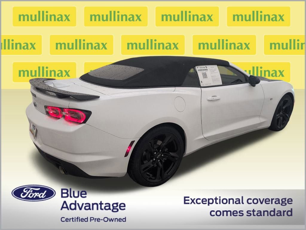 Used 2023 Chevrolet Camaro LT w/ RS Package image 5