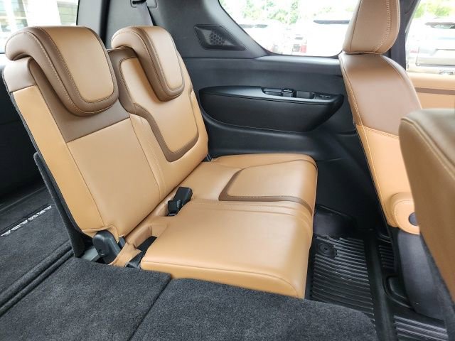 Used 2025 Nissan Armada SL w/ Captain's Chari Seat Package RWD image 19