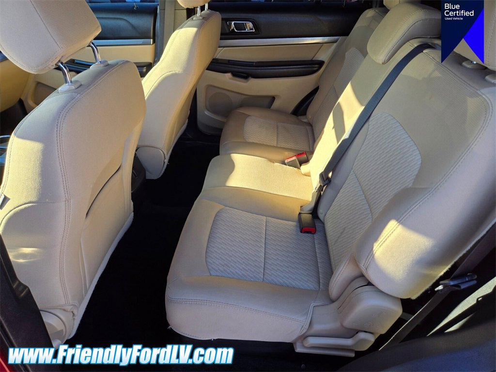 Certified 2017 Ford Explorer FWD image 11