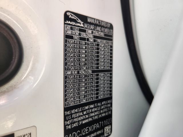 Used 2023 Jaguar F-PACE S image 27