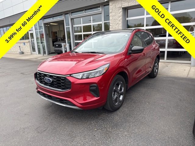 Certified 2024 Ford Escape ST-Line w/ Tech Pack #1 AWD/4WD image 2