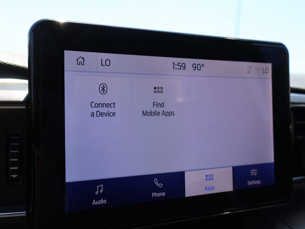 Certified 2022 Ford Explorer XLT w/ Equipment Group 202A AWD/4WD image 37