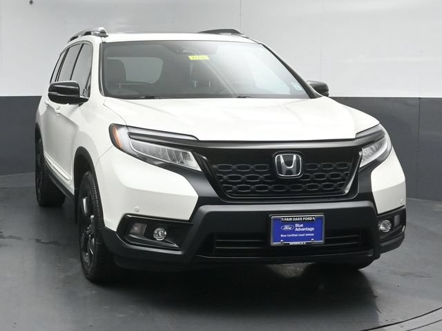 Used 2019 Honda Passport Elite image 2