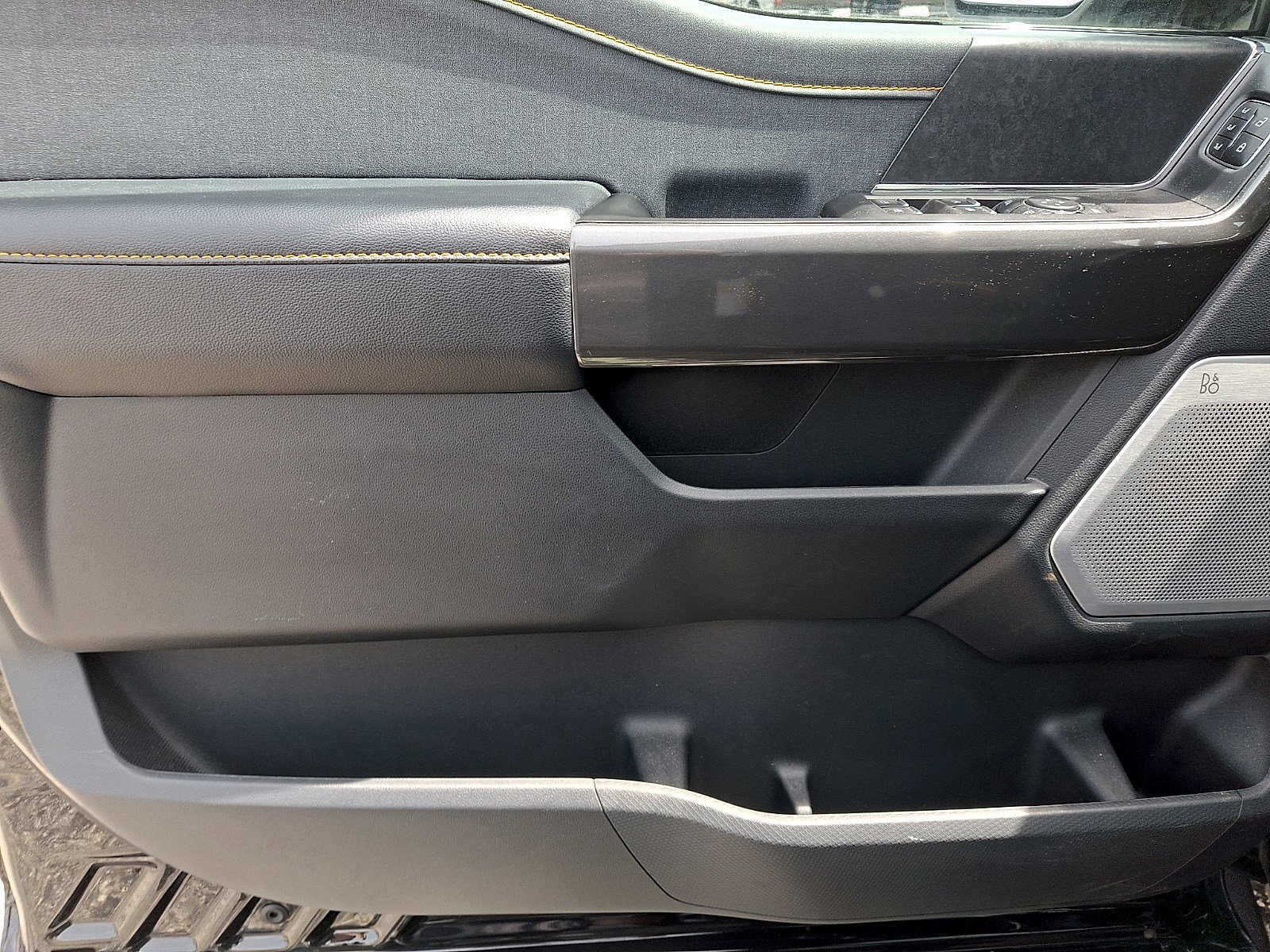 Certified 2023 Ford F150 Tremor w/ Equipment Group 402A High image 11