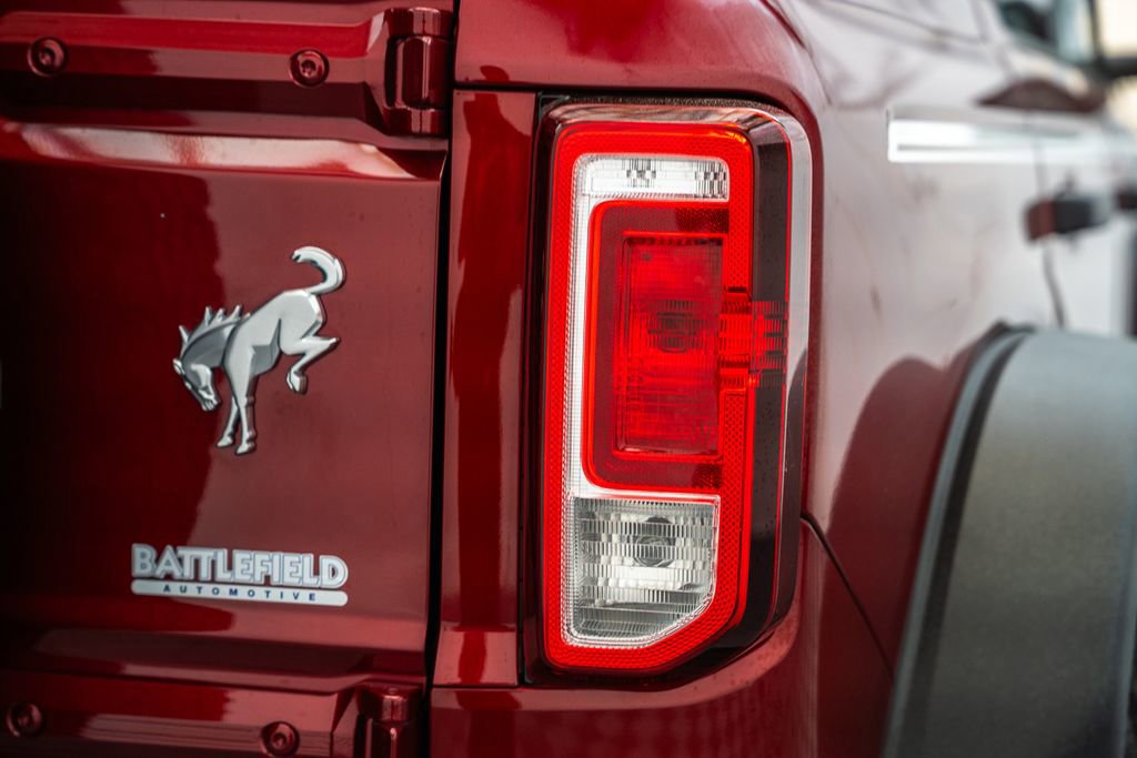Certified 2025 Ford Bronco Heritage Edition AWD/4WD image 9