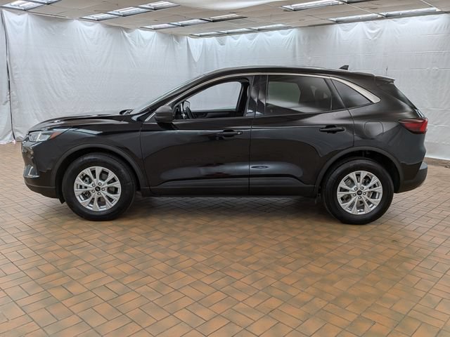 Certified 2023 Ford Escape Active AWD/4WD image 4