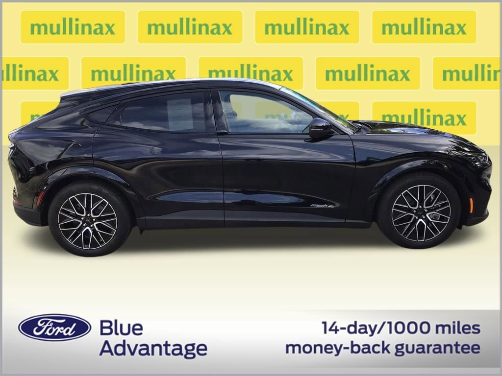 Certified 2025 Ford Mustang Mach-E Premium image 2