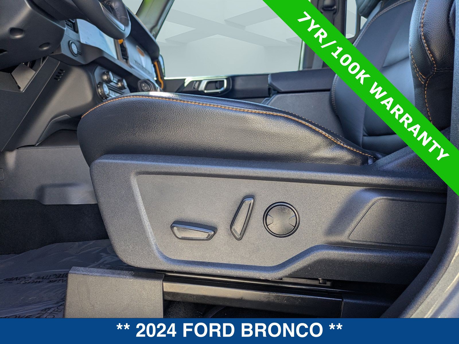 Certified 2024 Ford Bronco Badlands AWD/4WD image 28