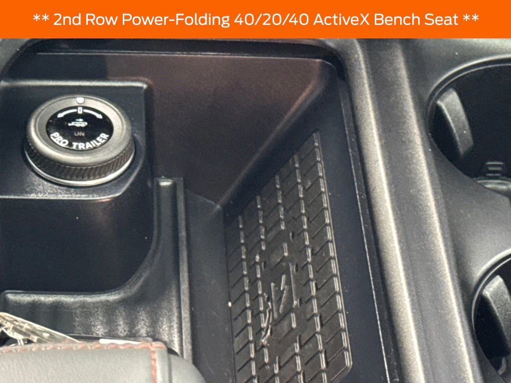 Certified 2025 Ford Expedition Active image 18