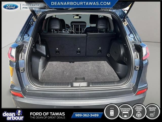 Used 2019 Jeep Cherokee Trailhawk w/ Comfort & Convenience Group AWD/4WD image 17