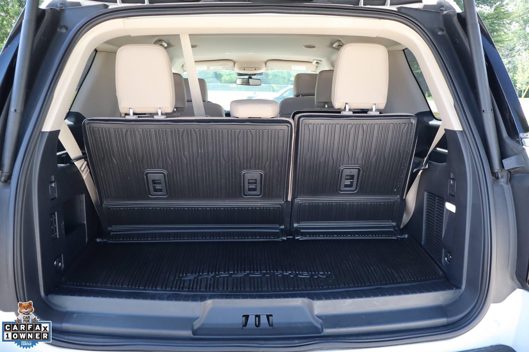 Certified 2024 Ford Expedition XLT RWD image 26