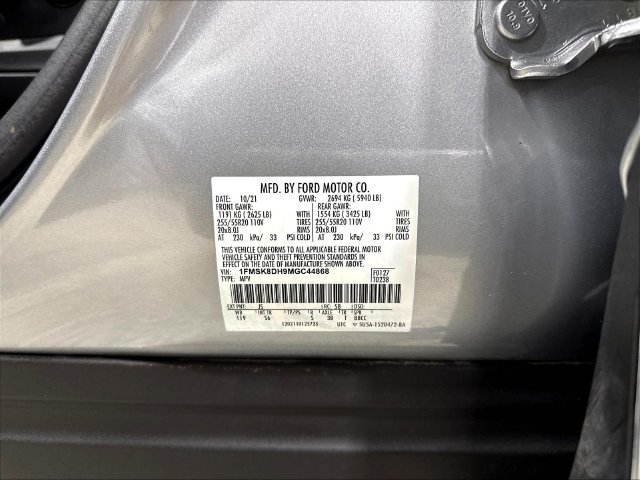 Certified 2021 Ford Explorer XLT w/ Equipment Group 202A AWD/4WD image 23