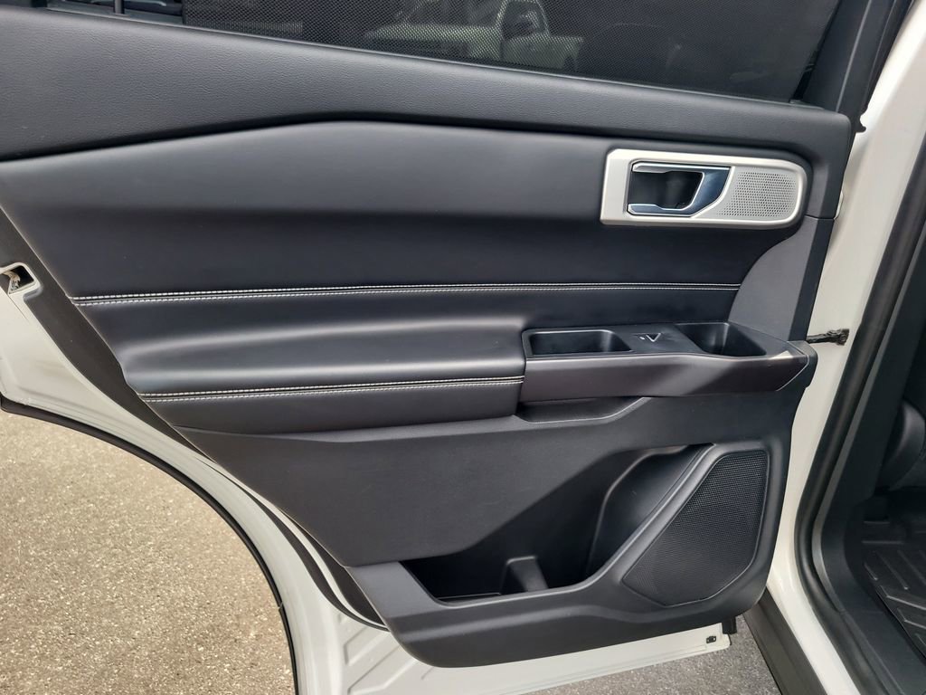 Certified 2020 Ford Explorer ST w/ Premium Technology Package image 9