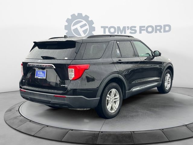 Certified 2022 Ford Explorer XLT w/ Equipment Group 202A AWD/4WD image 6