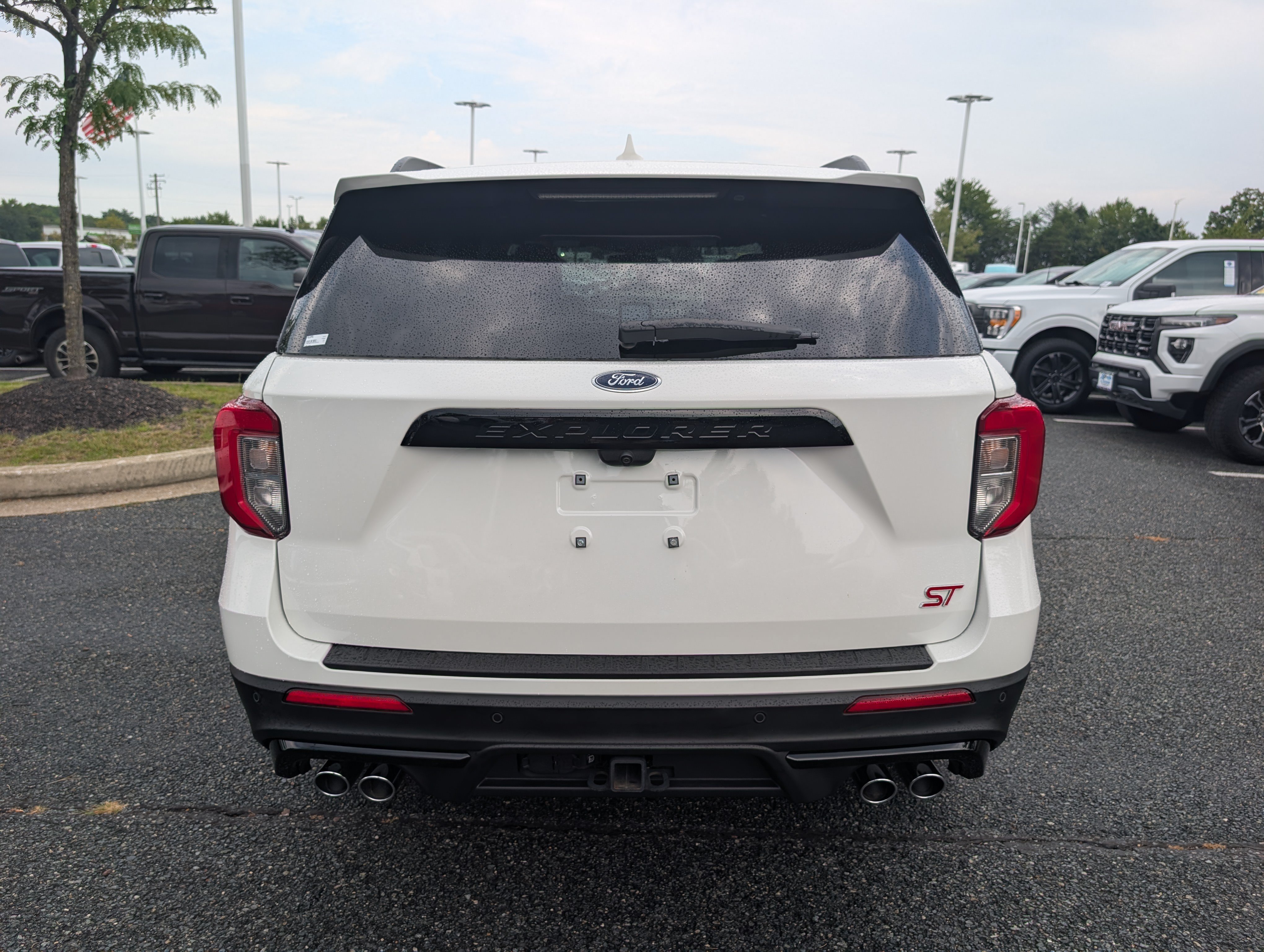 Certified 2023 Ford Explorer ST w/ Equipment Group 401A AWD/4WD image 4