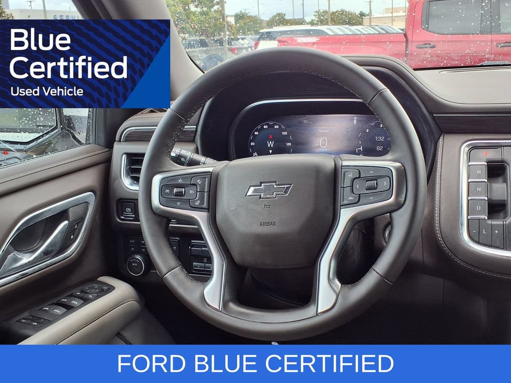Used 2024 Chevrolet Tahoe Z71 w/ Luxury Package AWD/4WD image 16