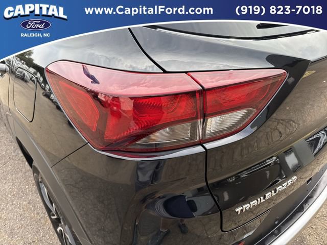 Used 2024 Chevrolet TrailBlazer LT w/ LT Cold Weather Package image 15