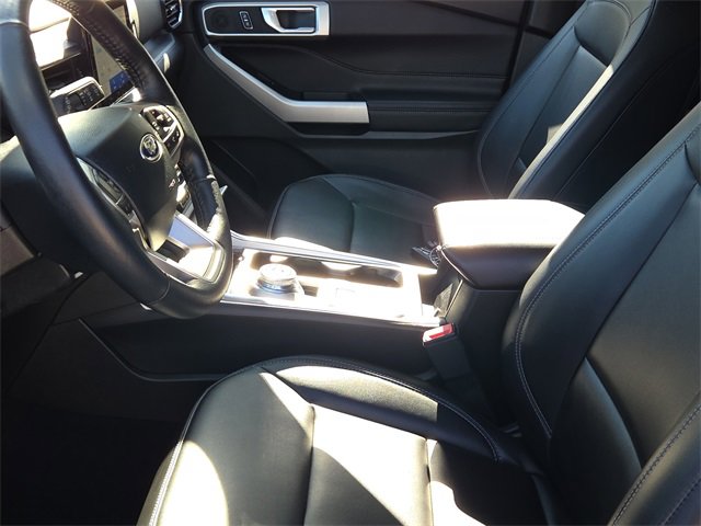 Certified 2024 Ford Explorer XLT w/ Equipment Group 202A image 17