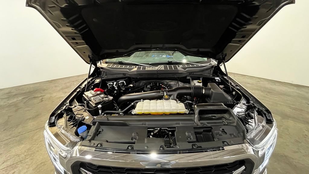 Certified 2025 Ford F150 Lariat AWD/4WD image 7