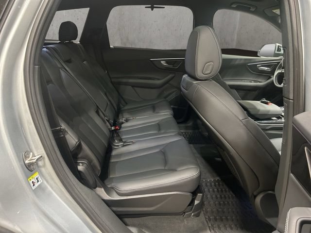 Used 2025 Audi Q7 2.0T Premium Plus w/ Premium Plus Package AWD/4WD image 20