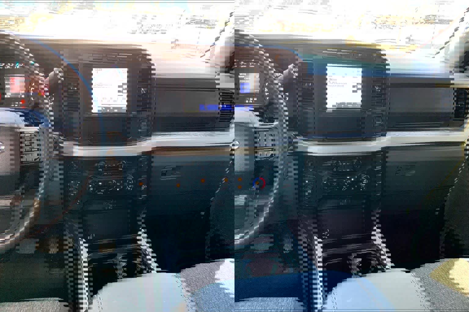 Certified 2023 Ford F250 XLT image 9