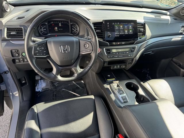 Used 2025 Honda Passport EX-L image 20