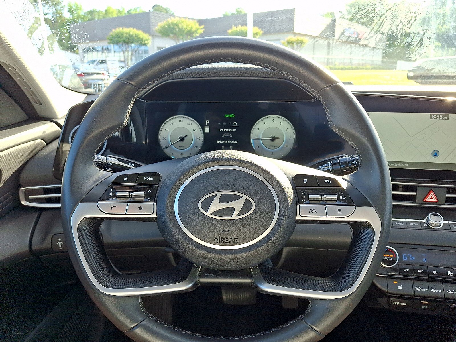 Used 2025 Hyundai Elantra SEL FWD image 19