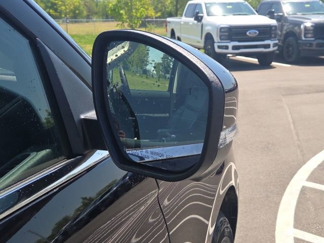 Certified 2025 Ford Expedition Active AWD/4WD image 6