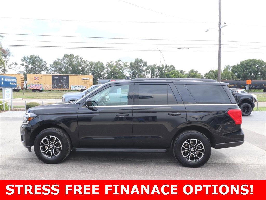 Certified 2024 Ford Expedition XLT image 2