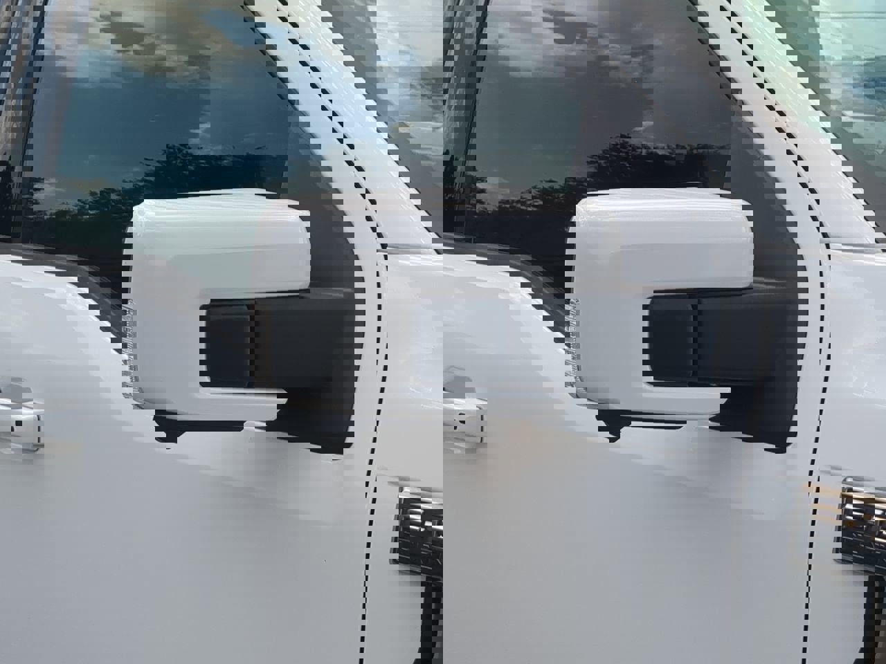 Certified 2023 Ford F150 Platinum w/ Equipment Group 701A High AWD/4WD image 10