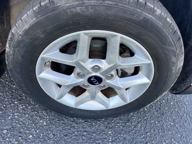 Used 2021 Kia Soul S FWD image 4