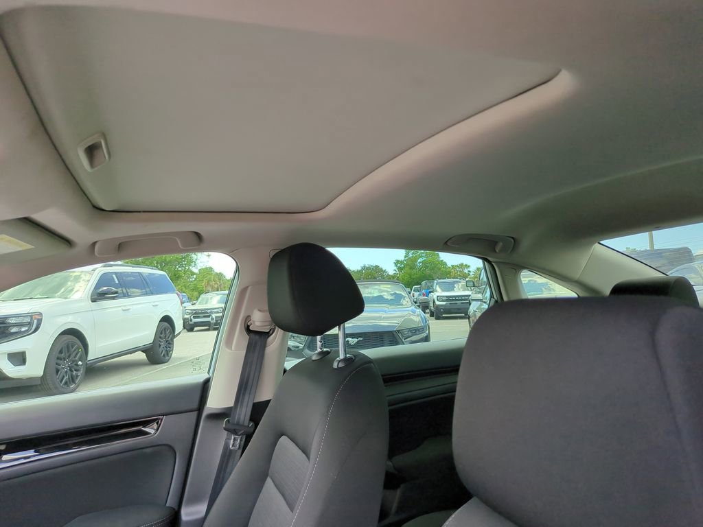 Used 2022 Honda Civic EX image 21
