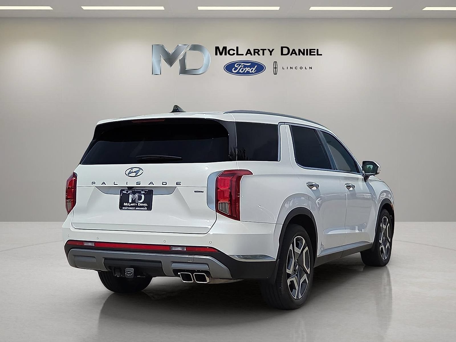 Used 2025 Hyundai Palisade Limited AWD/4WD image 5