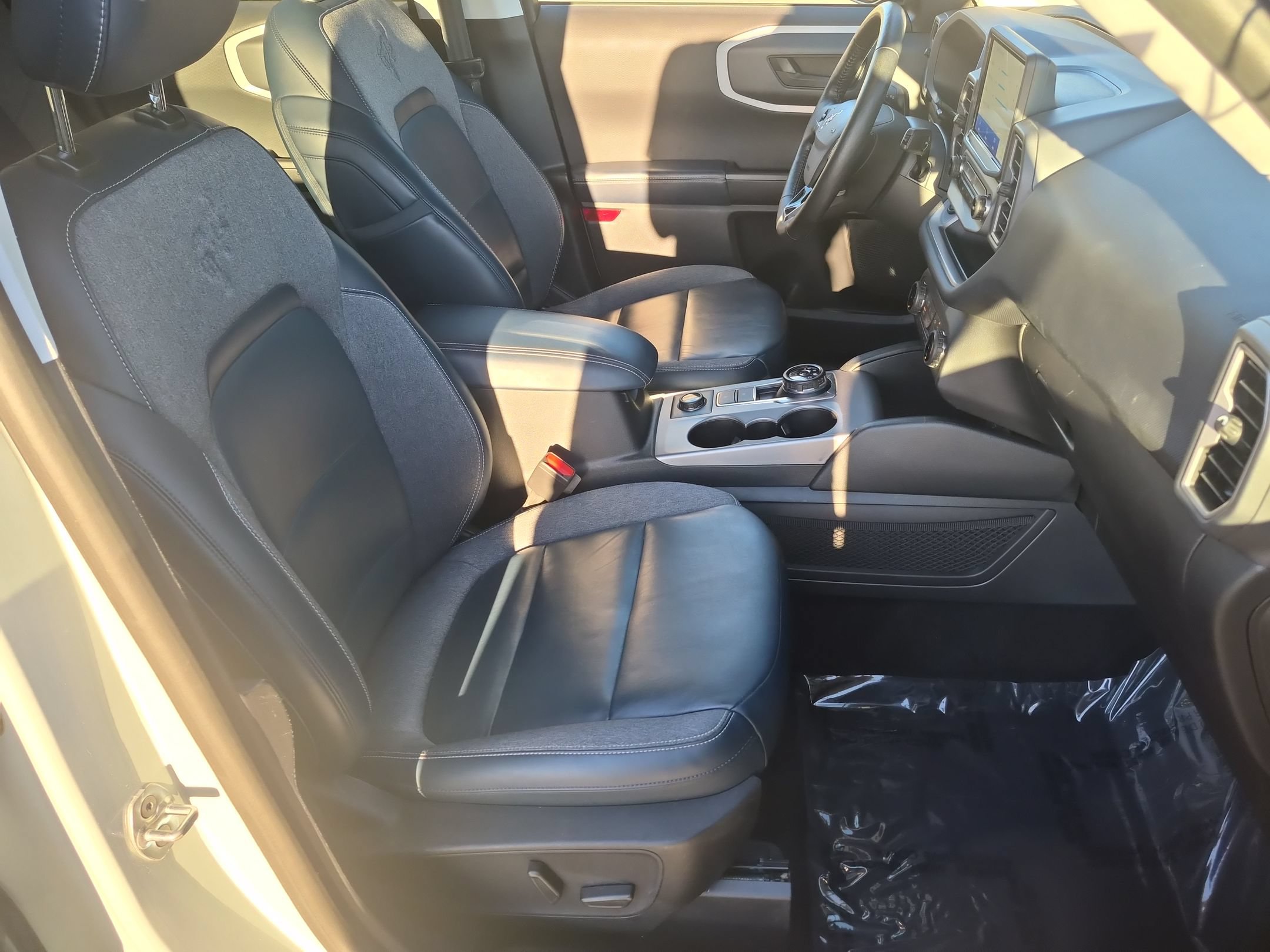 Certified 2022 Ford Bronco Sport Outer Banks AWD/4WD image 34