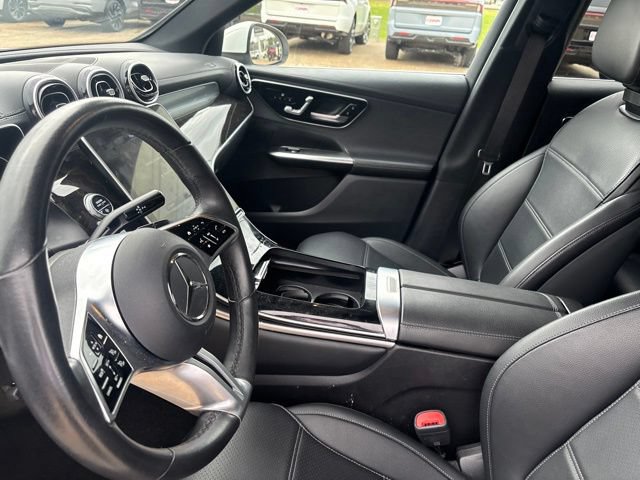 Used 2024 Mercedes-Benz GLC 300 image 13