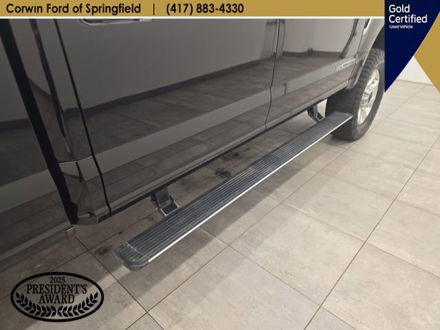 Certified 2022 Ford F350 Platinum w/ FX4 Off-Road Package image 17