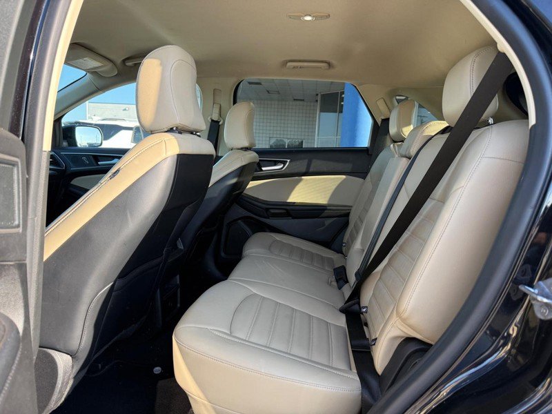 Certified 2024 Ford Edge SEL image 10