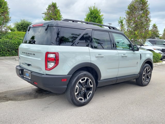 Certified 2024 Ford Bronco Sport Outer Banks AWD/4WD image 7