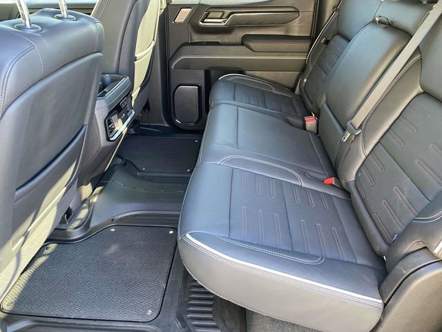 Used 2024 GMC Sierra 1500 AT4X image 15