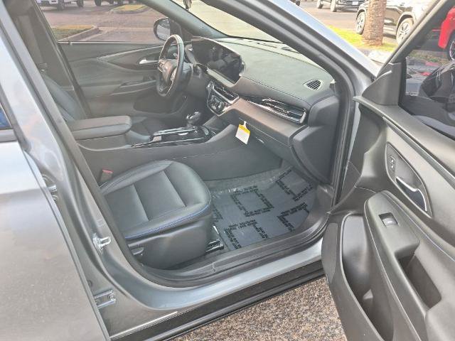 Used 2025 Buick Envista Sport Touring w/ Convenience I Package FWD image 21