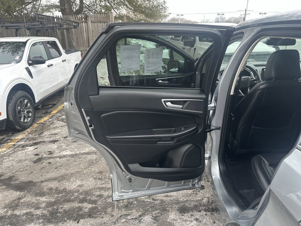 Certified 2023 Ford Edge SEL image 14