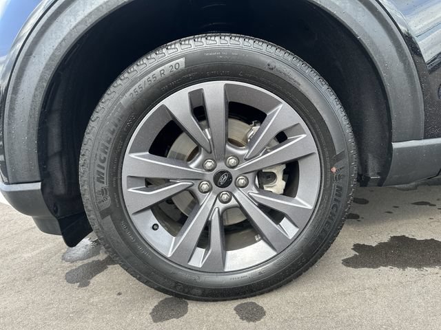 Certified 2023 Ford Explorer XLT w/ Equipment Group 202A AWD/4WD image 10