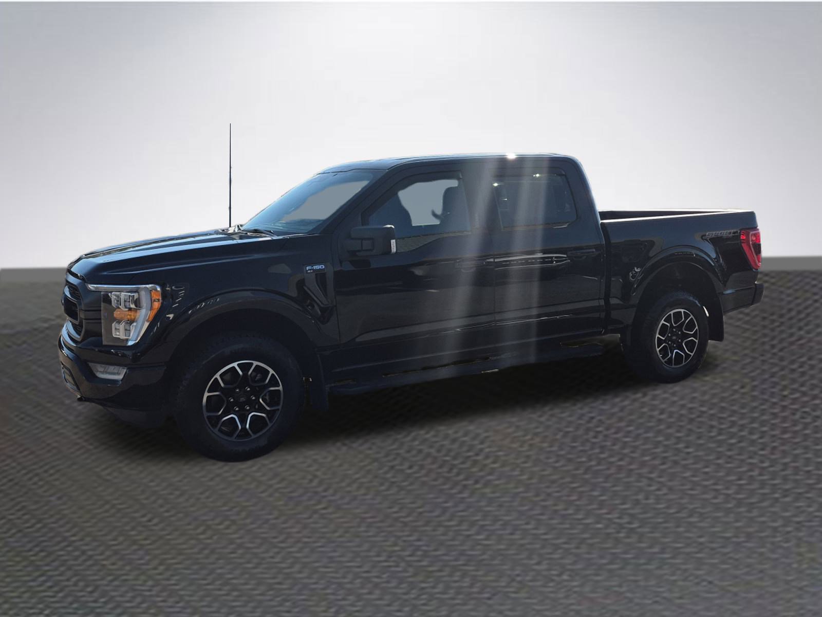 Certified 2023 Ford F150 XLT w/ Equipment Group 302A High image 2