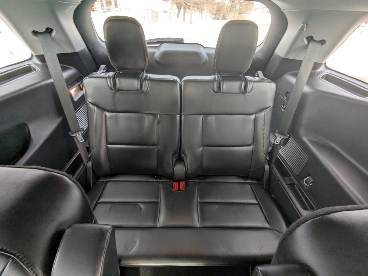 Certified 2022 Ford Explorer XLT w/ Equipment Group 202A image 17