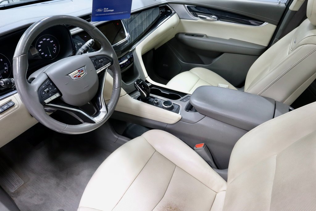 Used 2023 Cadillac XT6 Premium Luxury w/ Technology Package image 25