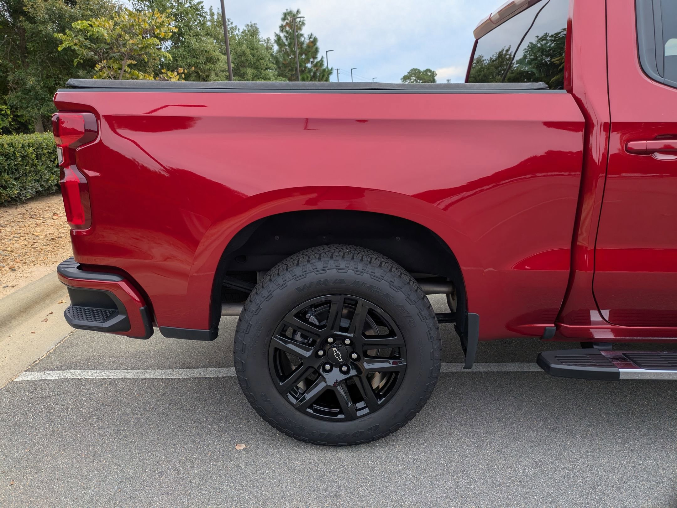 Used 2024 Chevrolet Silverado 1500 RST image 37