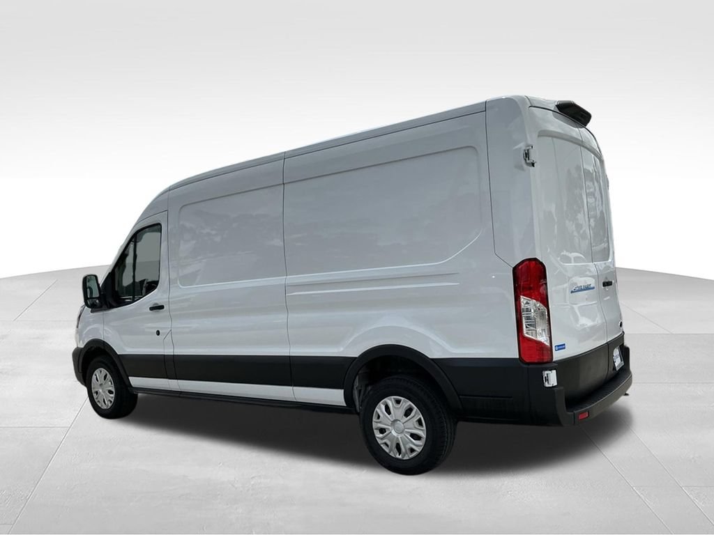 Certified 2023 Ford E-Transit Medium Roof RWD image 4