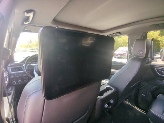 Used 2021 GMC Yukon SLT w/ SLT Luxury Plus Package AWD/4WD image 26