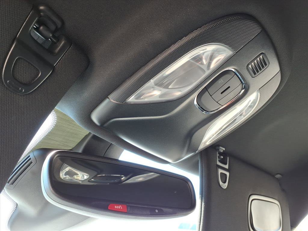 Used 2025 Jeep Compass Limited AWD/4WD image 16