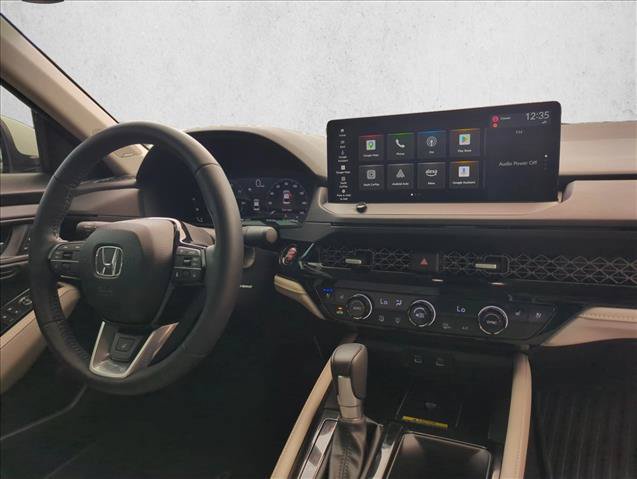 Used 2025 Honda Accord Touring image 27